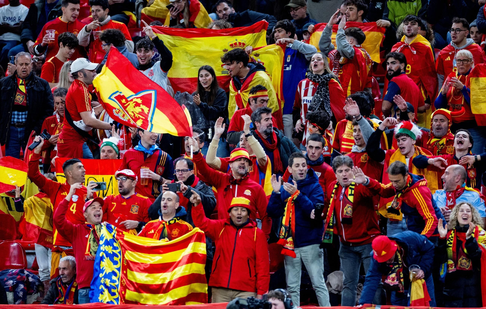 Las fotos del Dinamarca - España