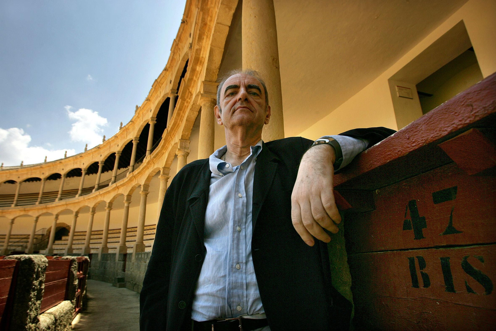 El compositor Tomás Marco (Madrid, 1942), en una imagen de archivo tomada en la plaza de toros de Ronda.