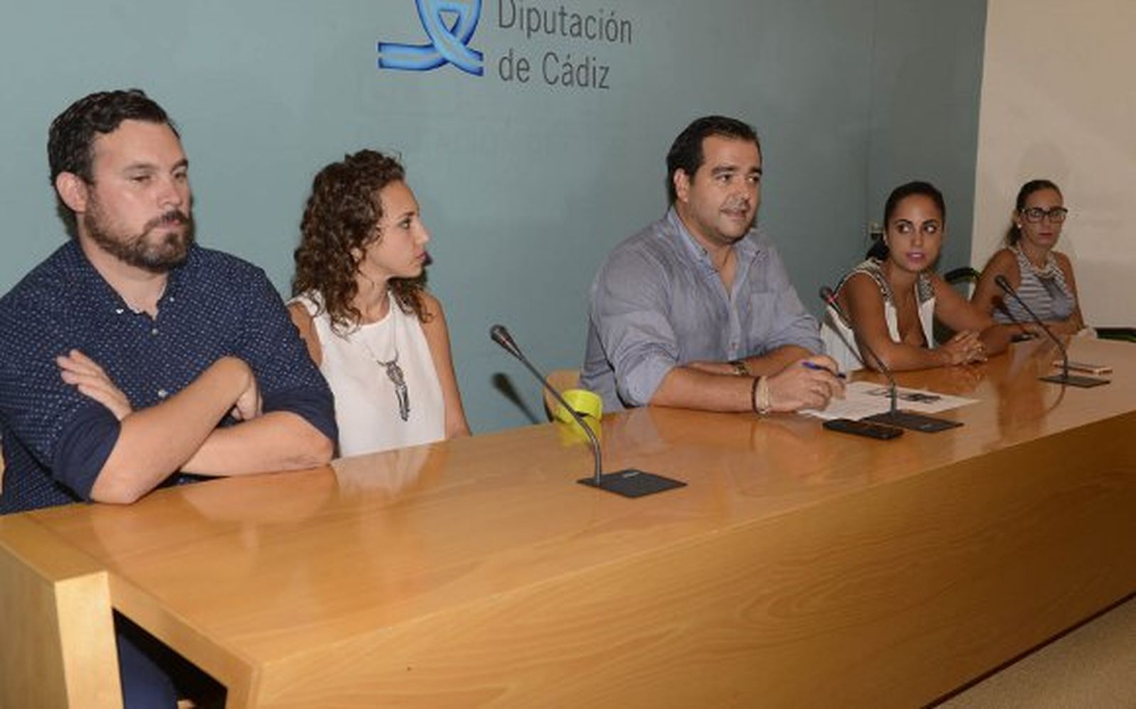 El Carnaval se vuelca con las hermanas Nazaret y María Jesús López