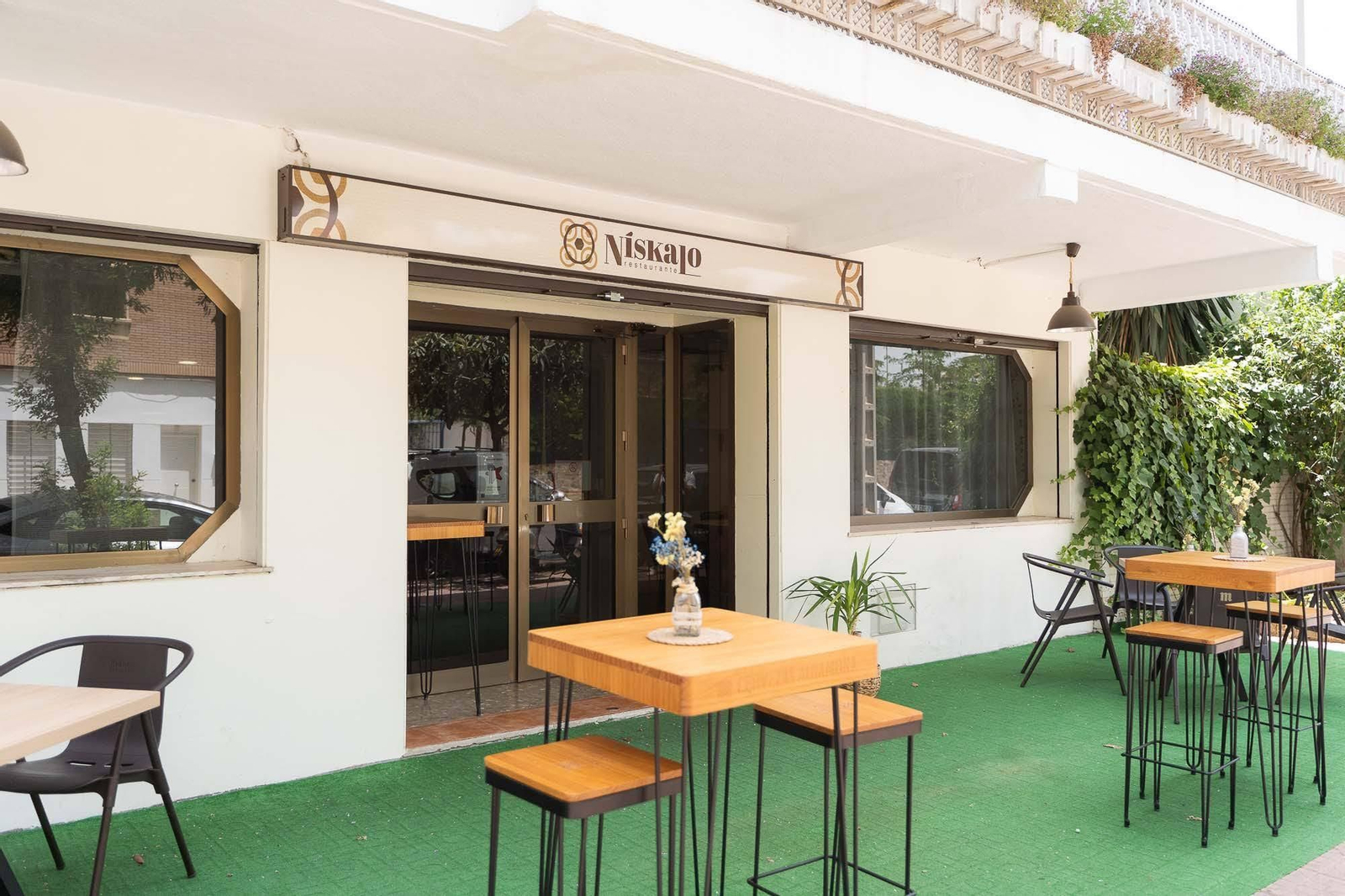 Nískalo: La terraza 'escondida' en Santa Rosa con una carta de alta cocina Nískalo: La terraza 'escondida' en Santa Rosa con una carta de alta cocina