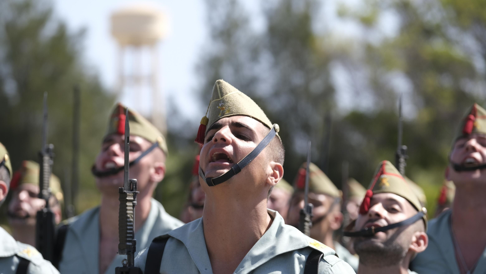 Imágenes del 102 aniversario de La Legión en Almería