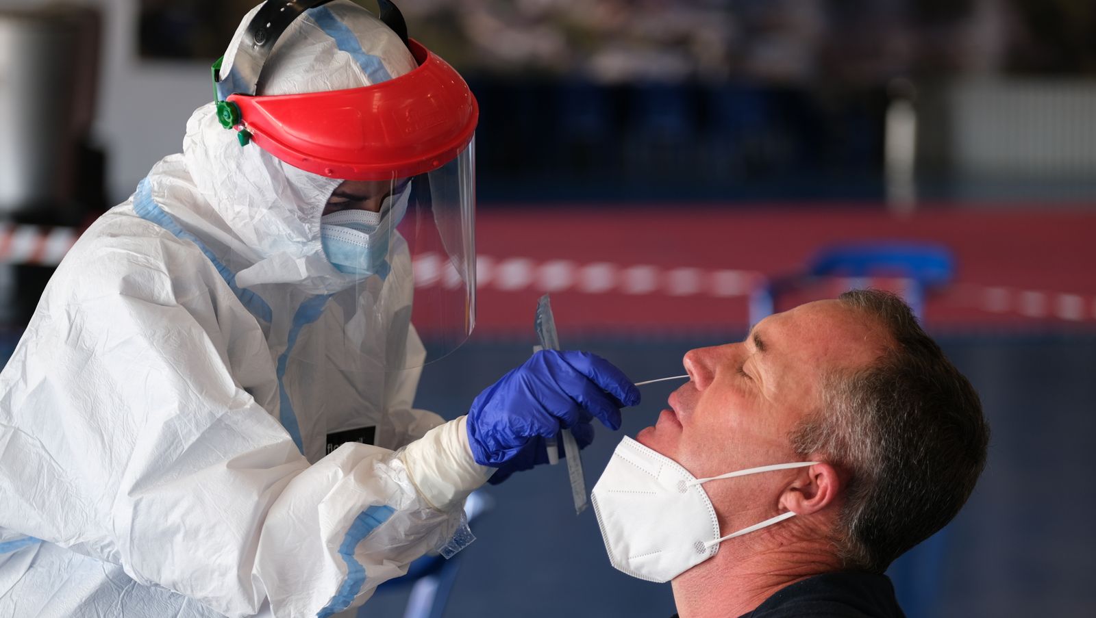 Fotogalería cribado test antígenos COVID-19 en Berja. Almería