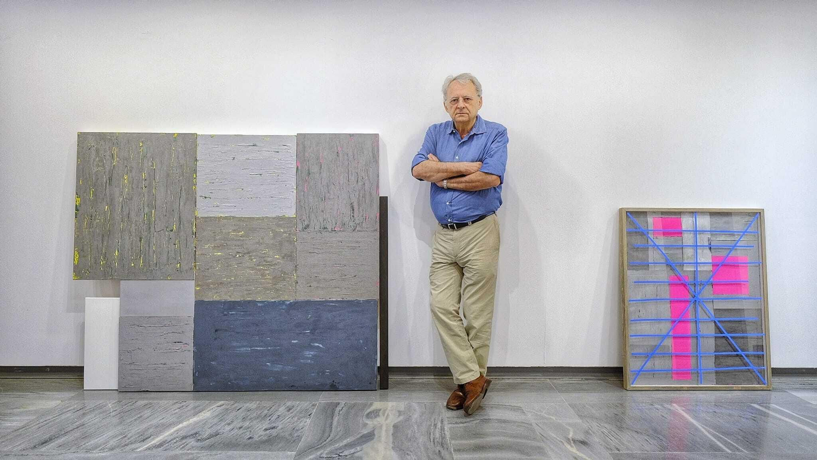 El pintor Juan Suárez muestra sus 'Fragmentos' en el Colegio de Arquitectos de Cádiz