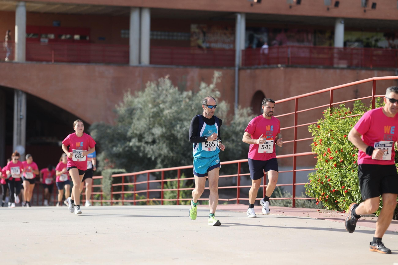 La carrera solidaria We Run de la UMA, en fotos