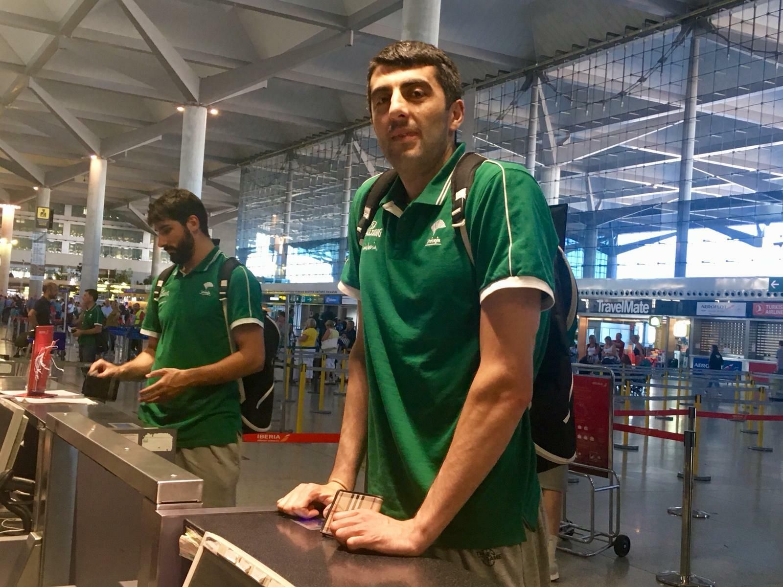 Las fotos del viaje del Unicaja a Valencia