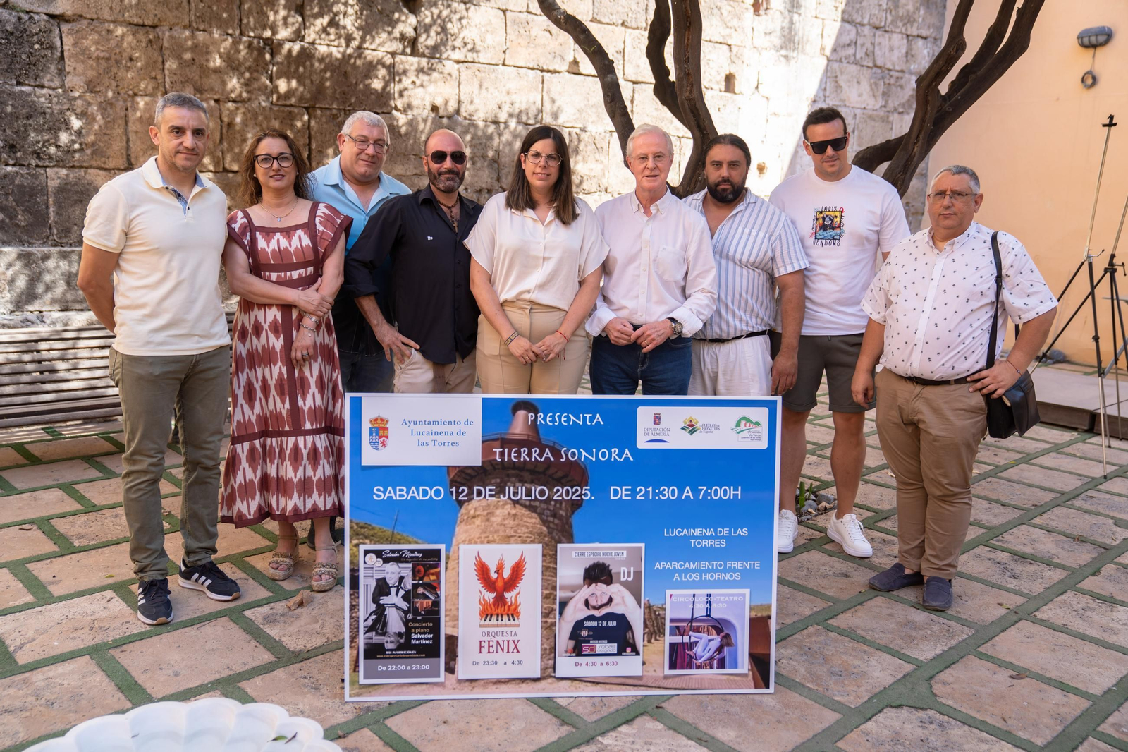Almudena Morales y Juan Herrera durante la presentación del Festival en el Patio del Mandarino.