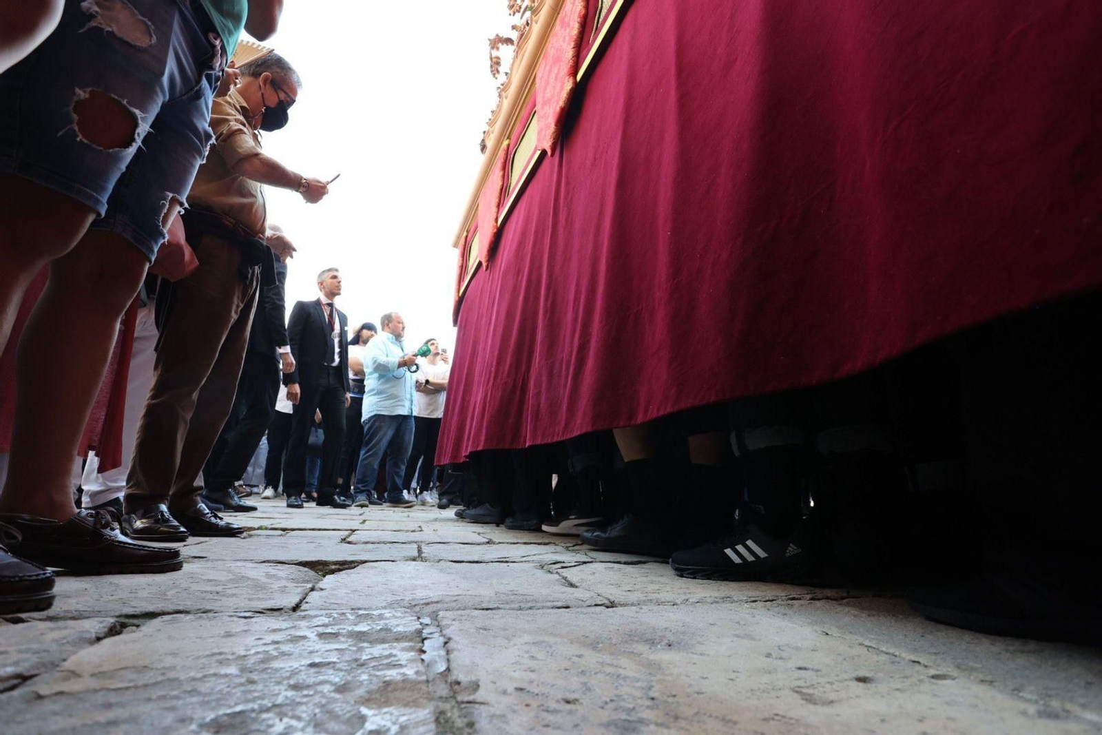 Las imágenes de regreso de las hermandades de la Sed, Candelaria, Paz y Clemencia a sus templos