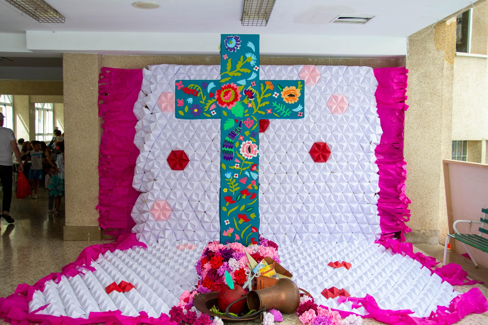 Así celebra Granada sus Cruces, en imágenes