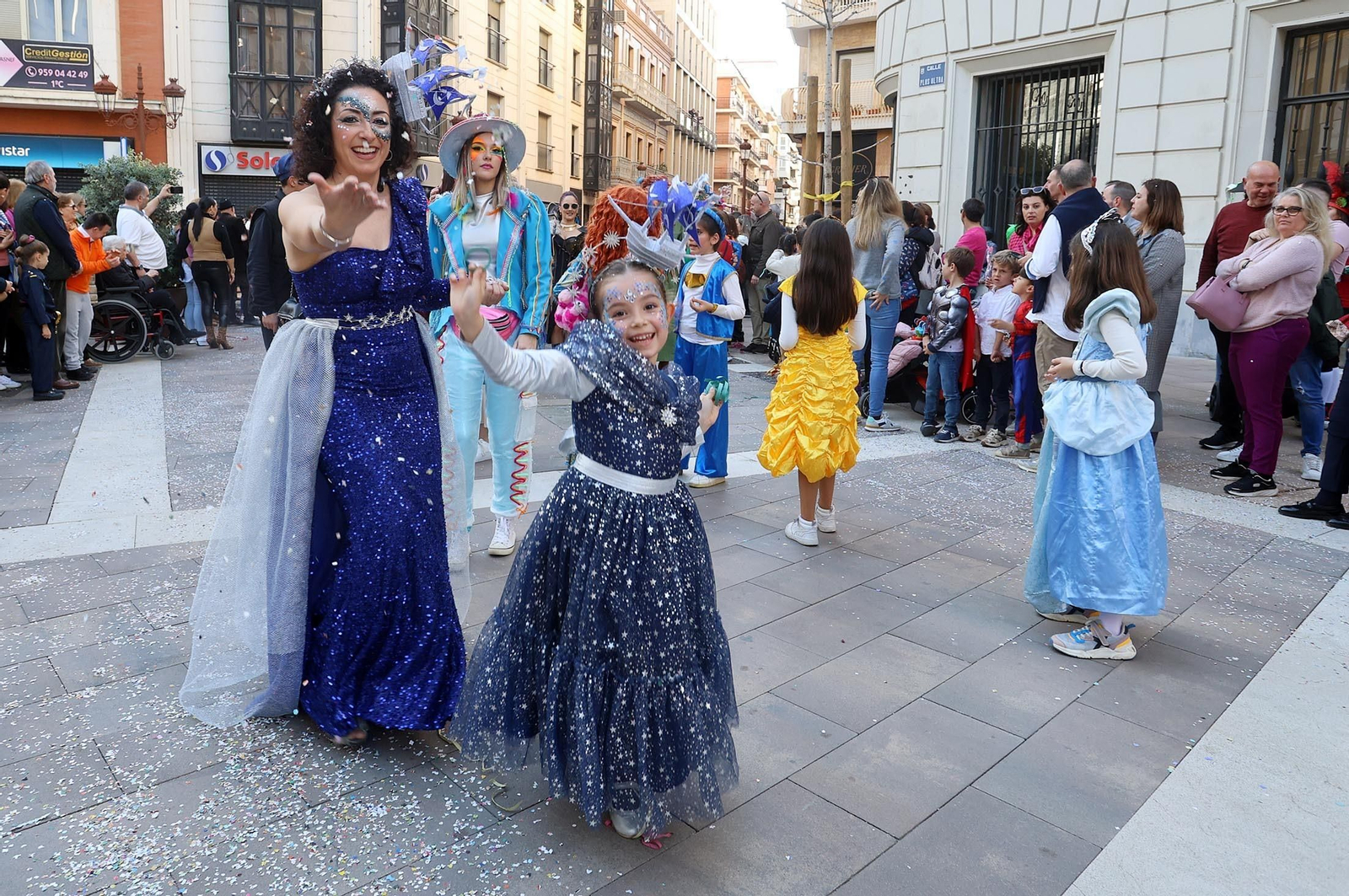 Imágenes de la cabalgata del Carnaval Colombino 2024