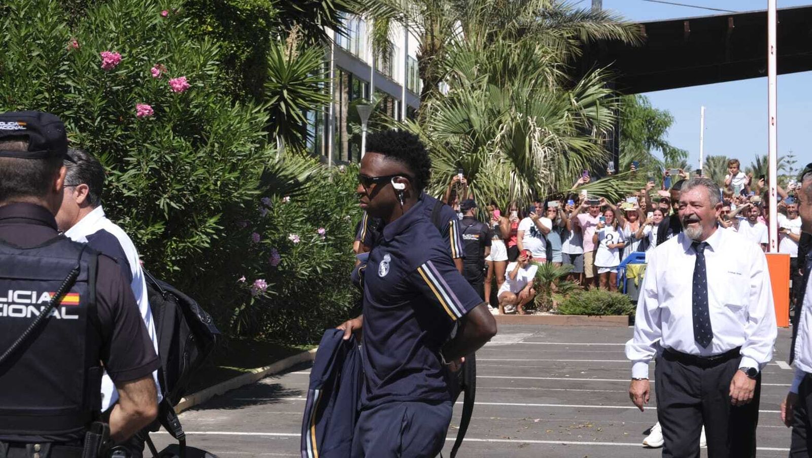 La llegada del Real Madrid a Almería en imágenes