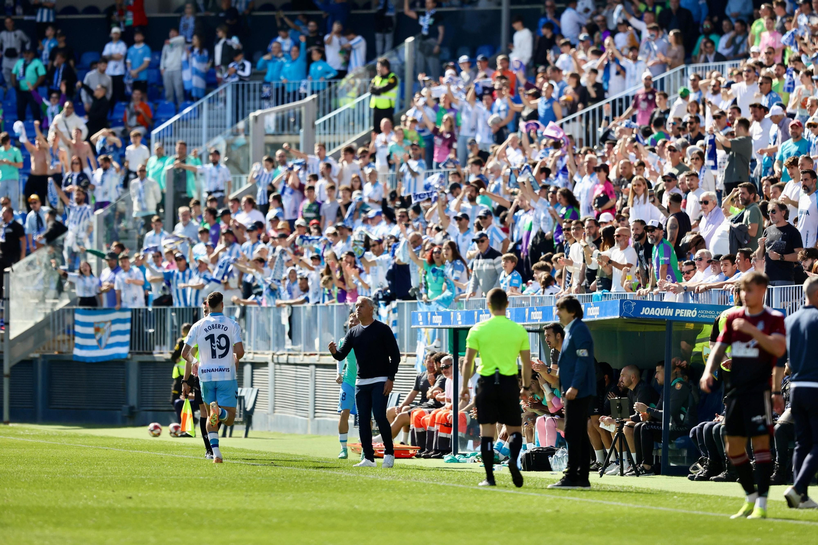 Búscate en las gradas de La Rosaleda en el Málaga CF - Recreativo de Huelva
