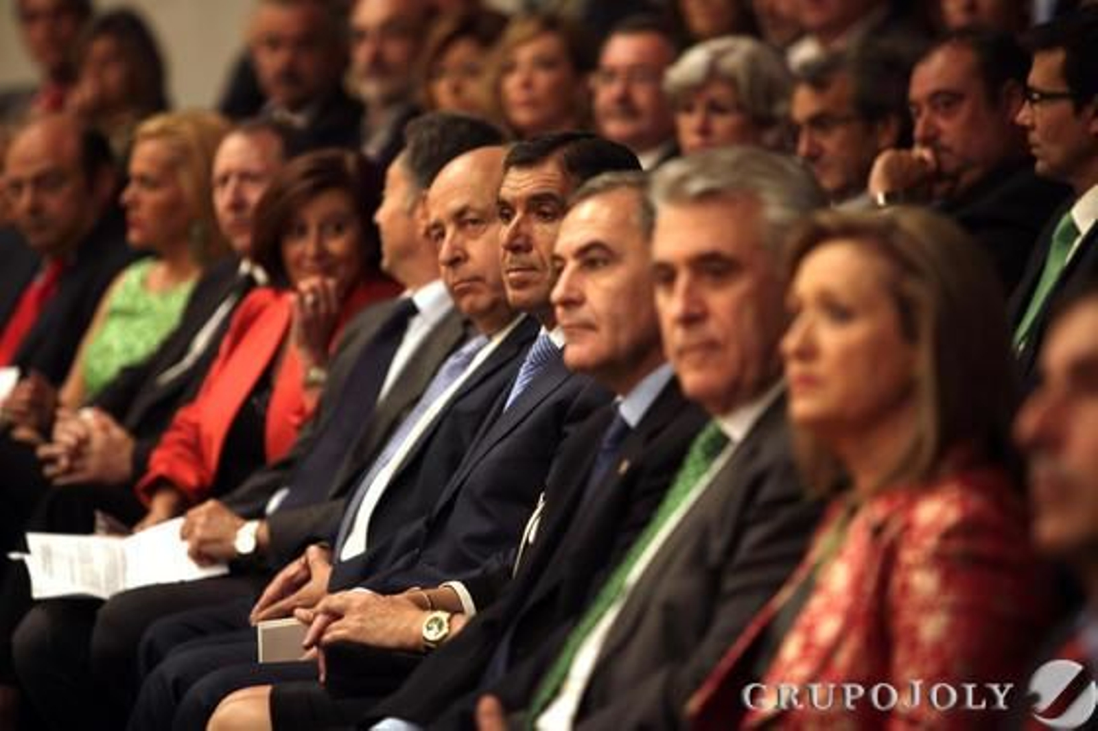 Los máximos representantes del mundo de la política también acompañaron al periódico en su efeméride.

Foto: Pepe Villoslada-Lucia Rivas