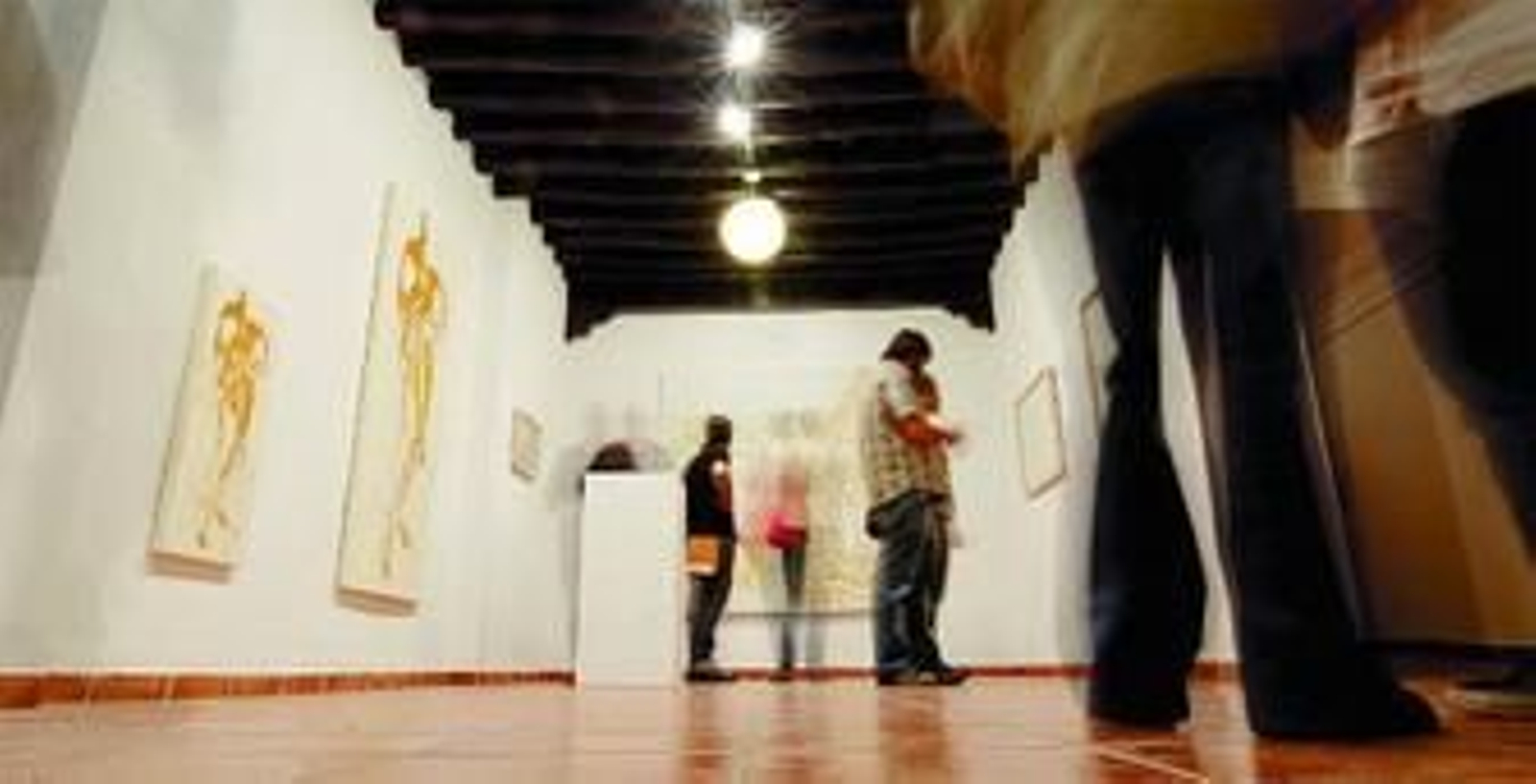El Espacio Arrabal&Cía acoge la exposición 'Forma y contenido' hasta el próximo 6 de junio.