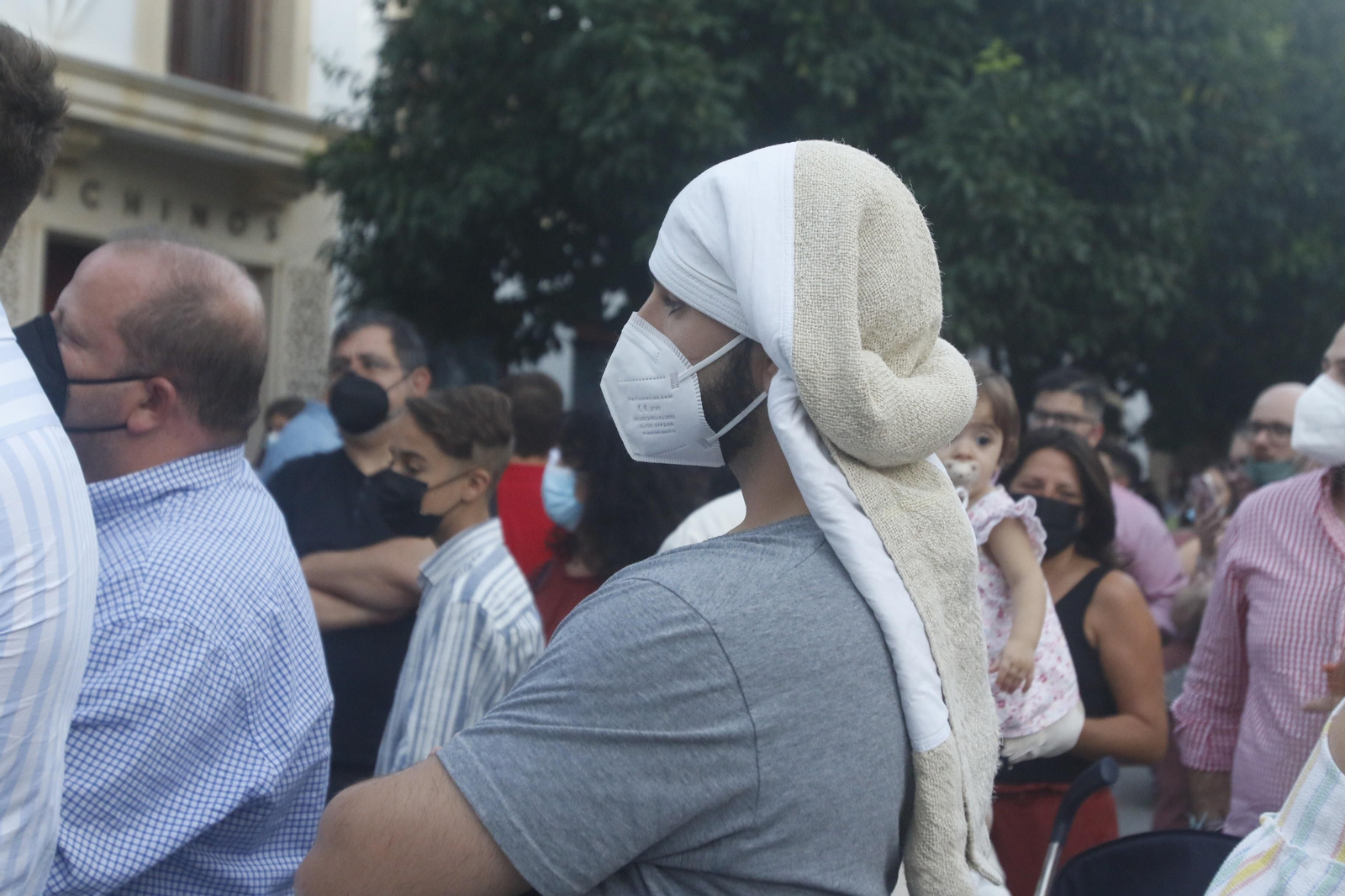 La procesión de la Divina Pastora de Capuchinos de Córdoba, en imágenes