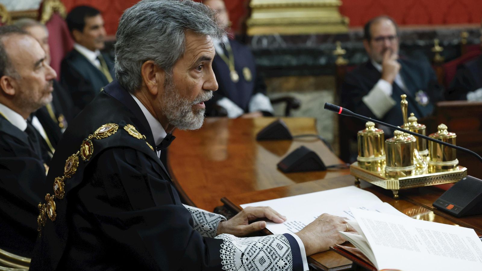 Carlos Lesmes dimite como presidente del CGPJ.