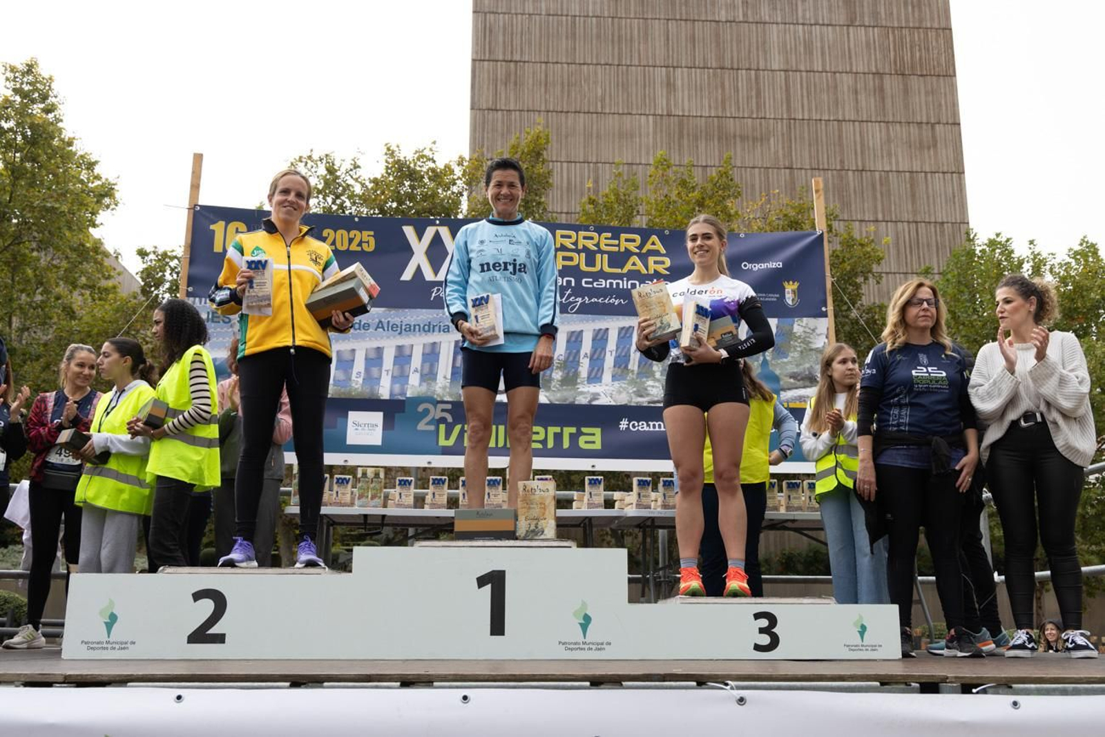 Atletismo por la paz y la integración en la XXV Carrera y Caminata del IES Santa Catalina de Alejandría (II)