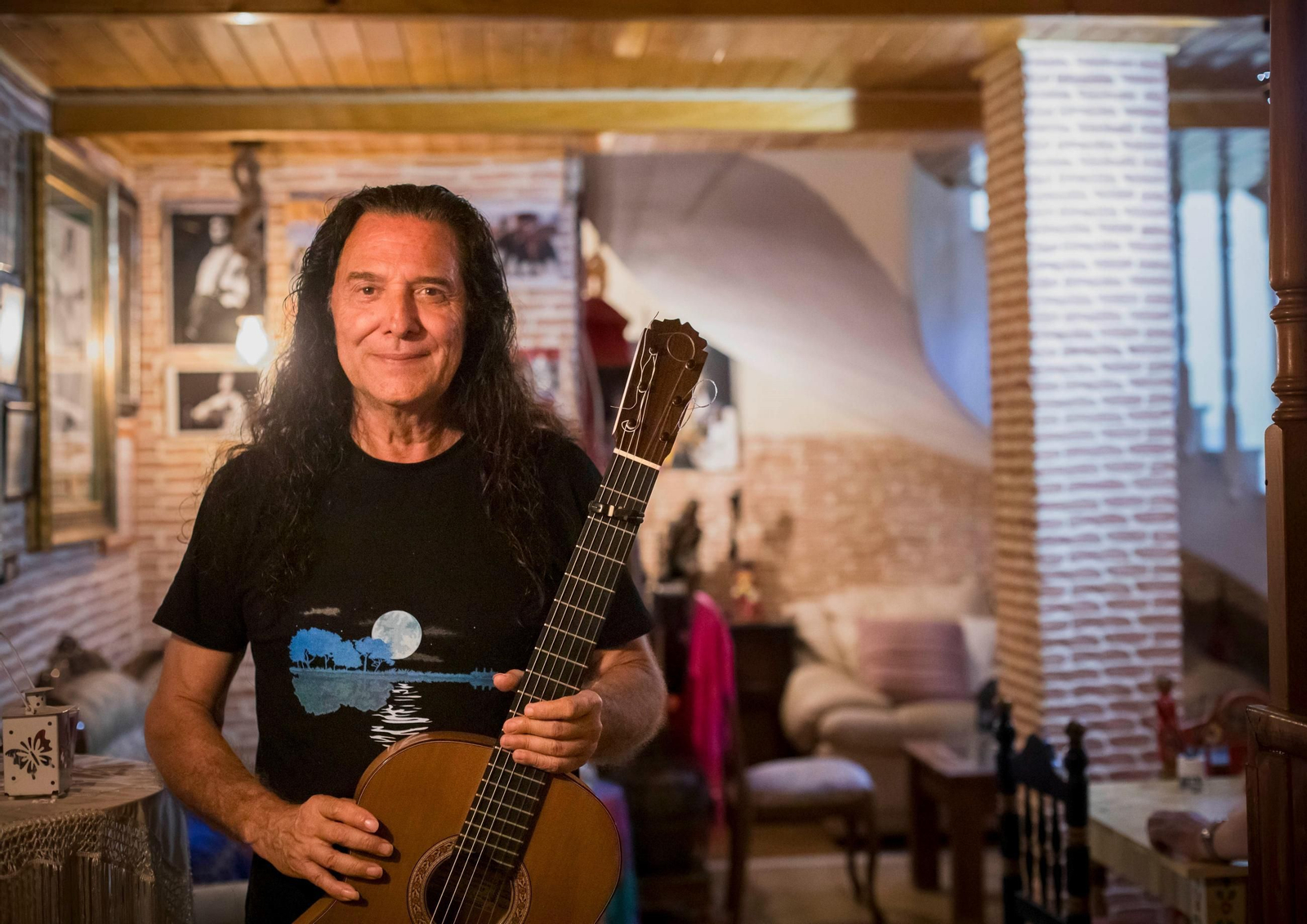 Tomatito se estrena este viernes en la Bienal Flamenco de Granada.