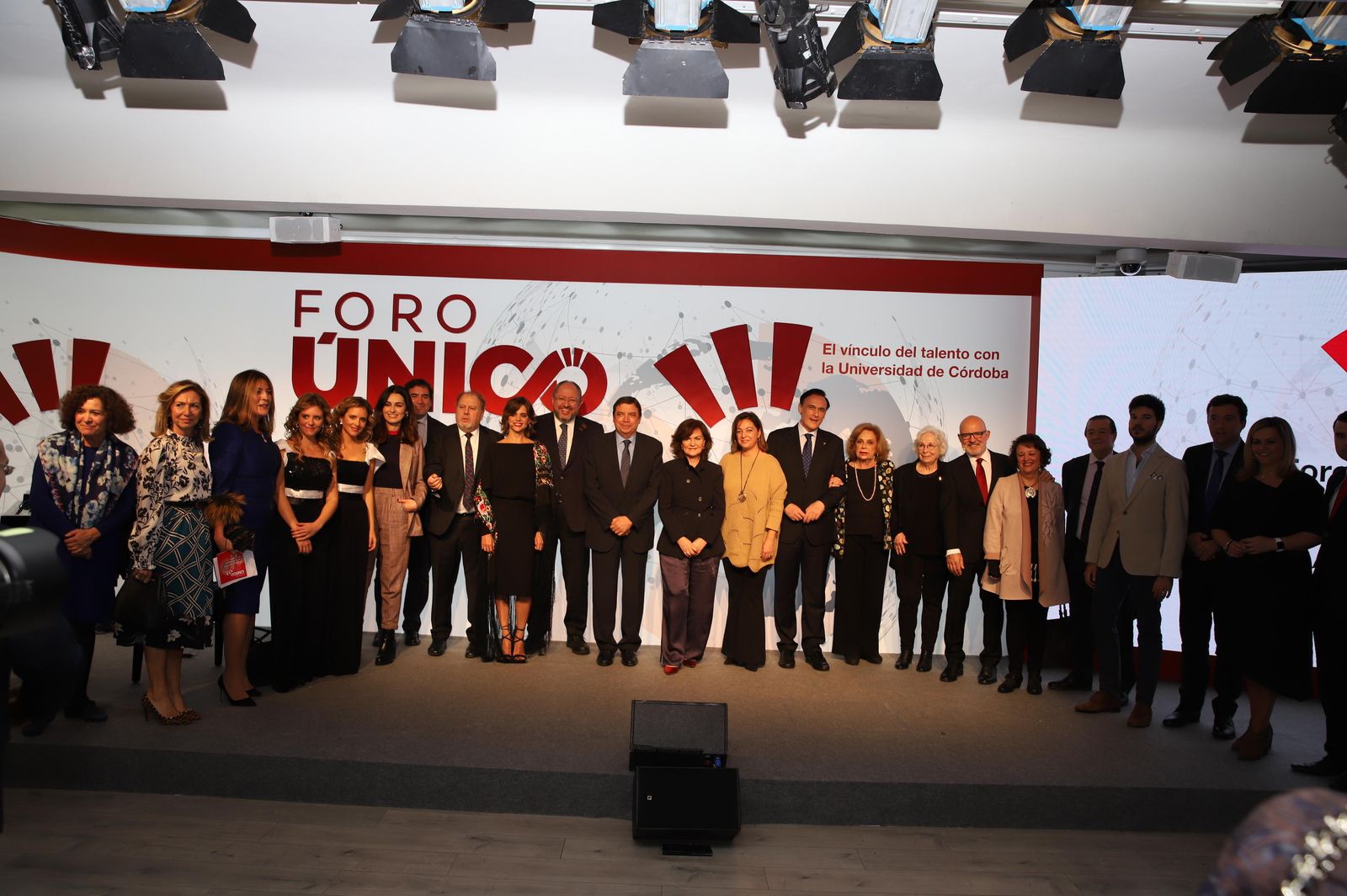 Foto de familia de la presentación de Foro Único en el Museo de Bellas Artes de Madrid.