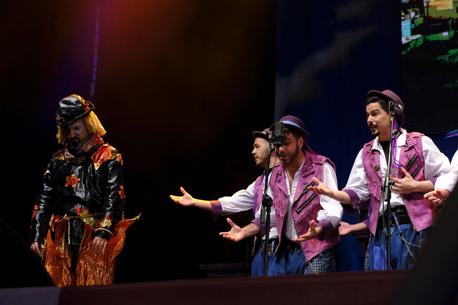 Quema del Dios Momo a cargo de Antonio Martín