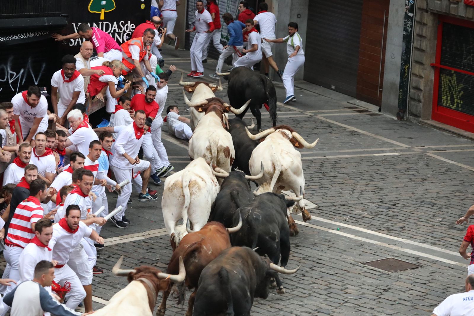 El séptimo encierro de los Sanfermines 2018, en imágenes
