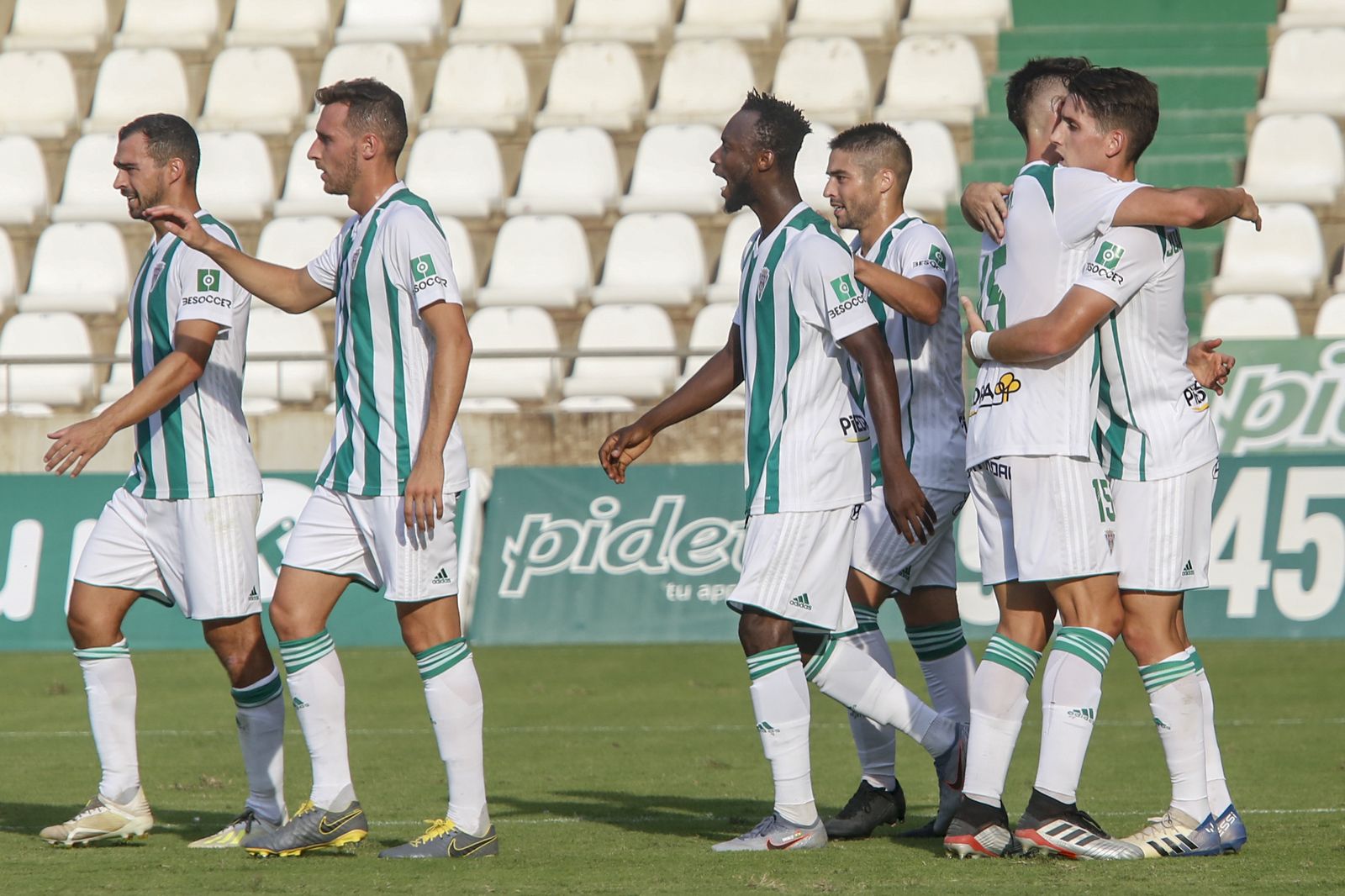 El Córdoba CF - Real Murcia, en imágenes