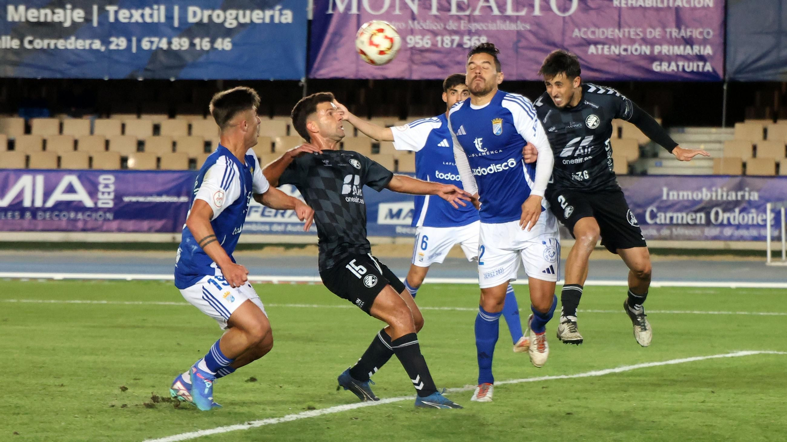 Imágenes del derbi entre Xerez CD y Xerez DFC en Chapín