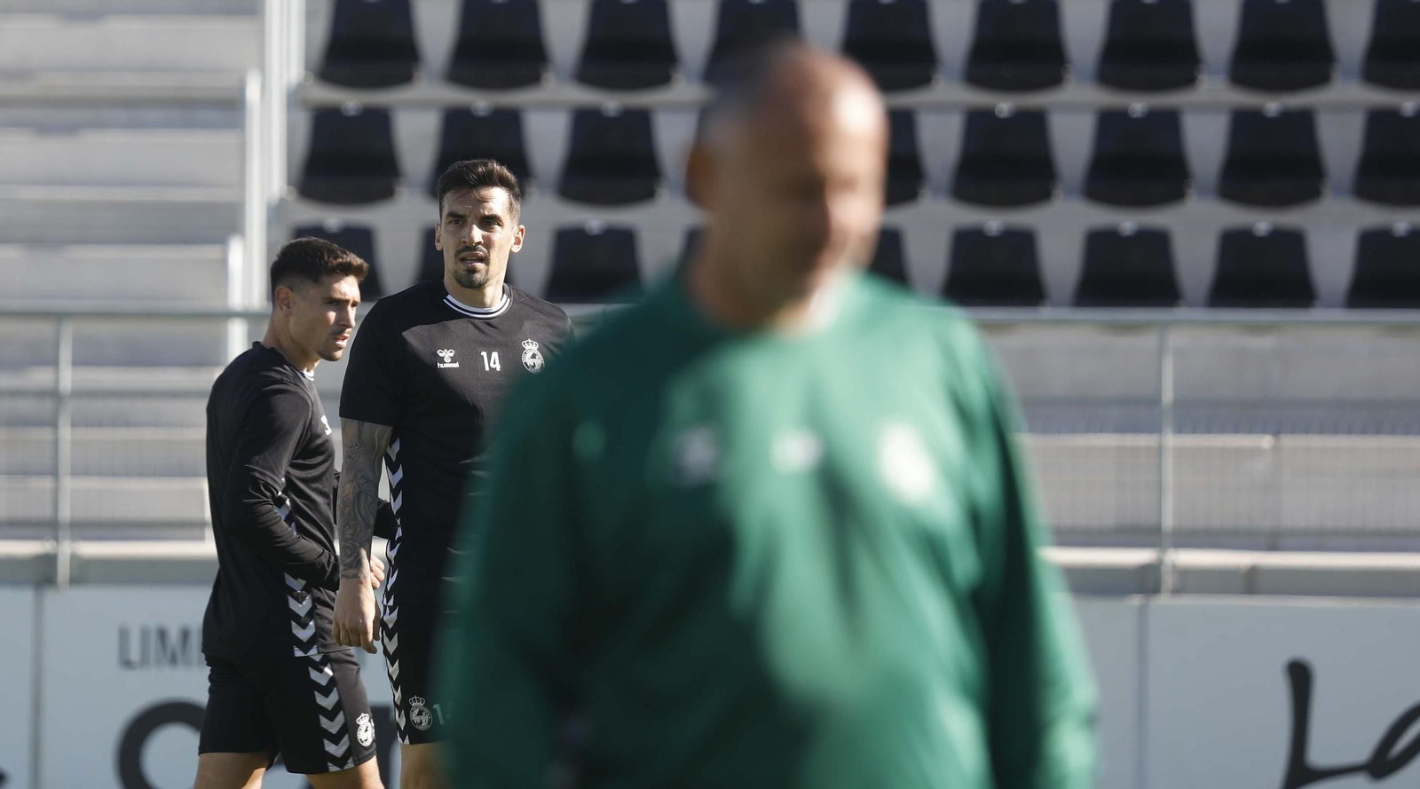 Las fotos del primer entrenamiento de Fran Tena con la Balona en La Línea