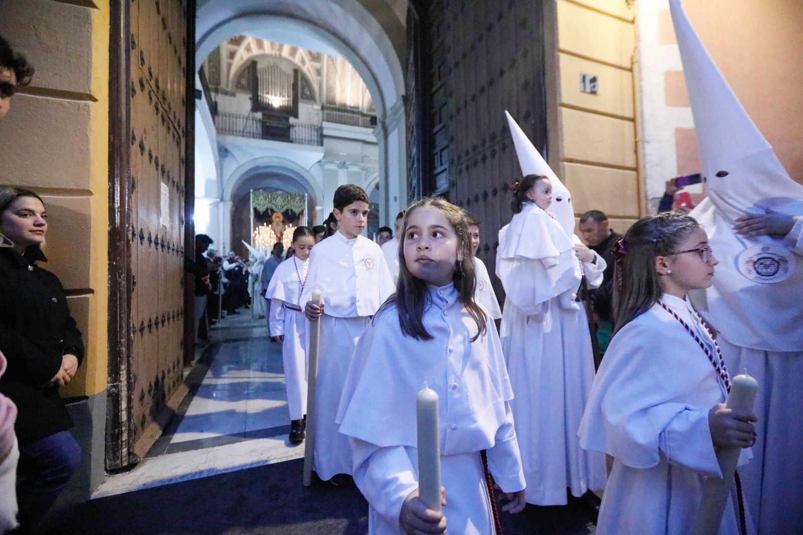 Te contamos en imágenes la Santa Cena tras la lluvia en la ciudad