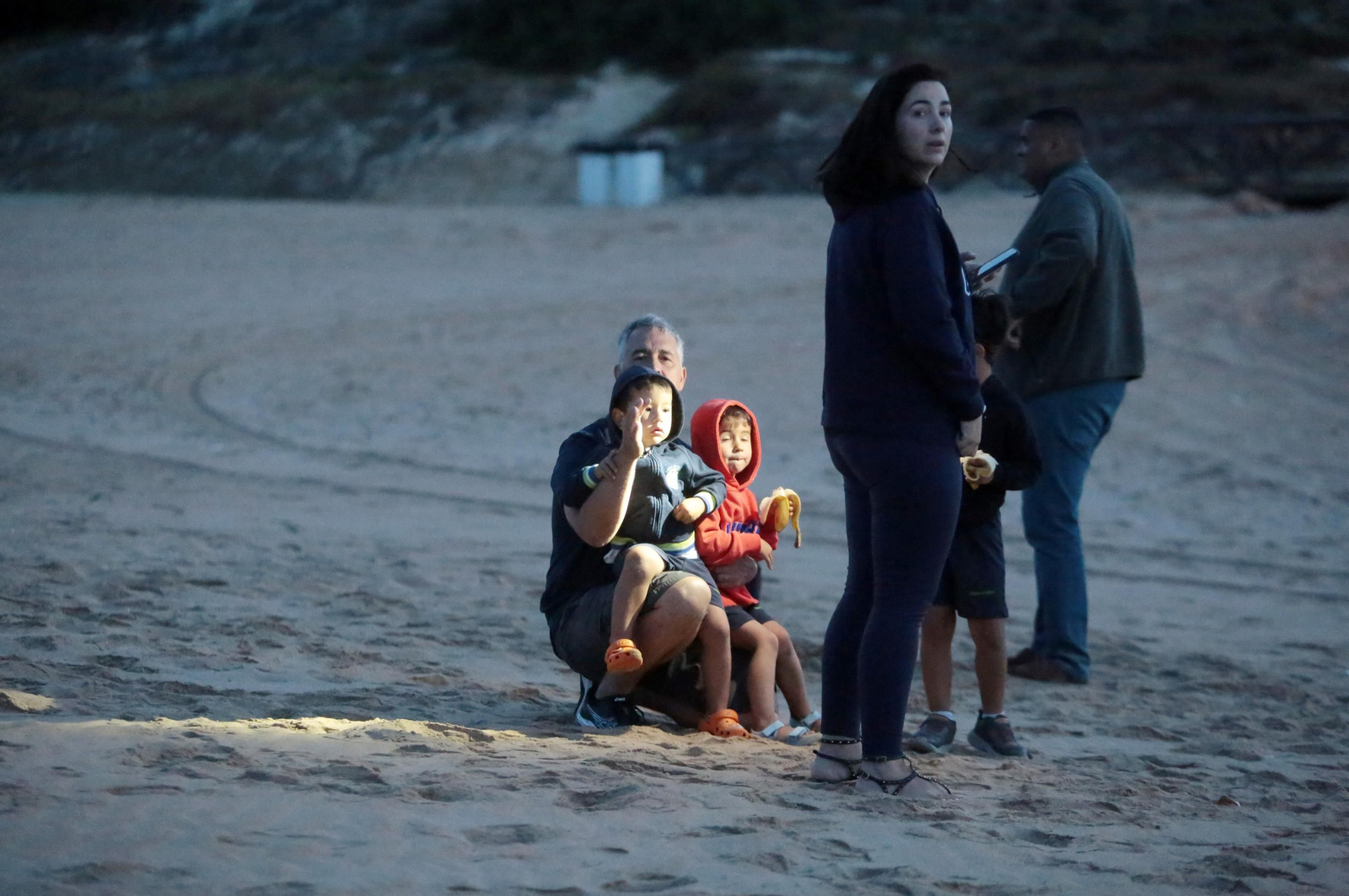 Imágenes del ambiente para ver el lanzamiento del cohete Miura 1