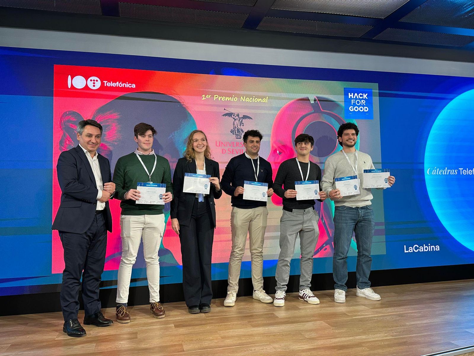 Los ganadores del Big Day de HackForGood 2025.