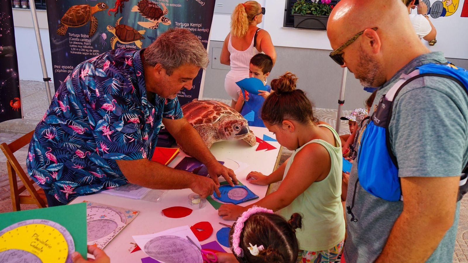 Así se ha vivido la X edición de "Paseando entre velas" de Vícar