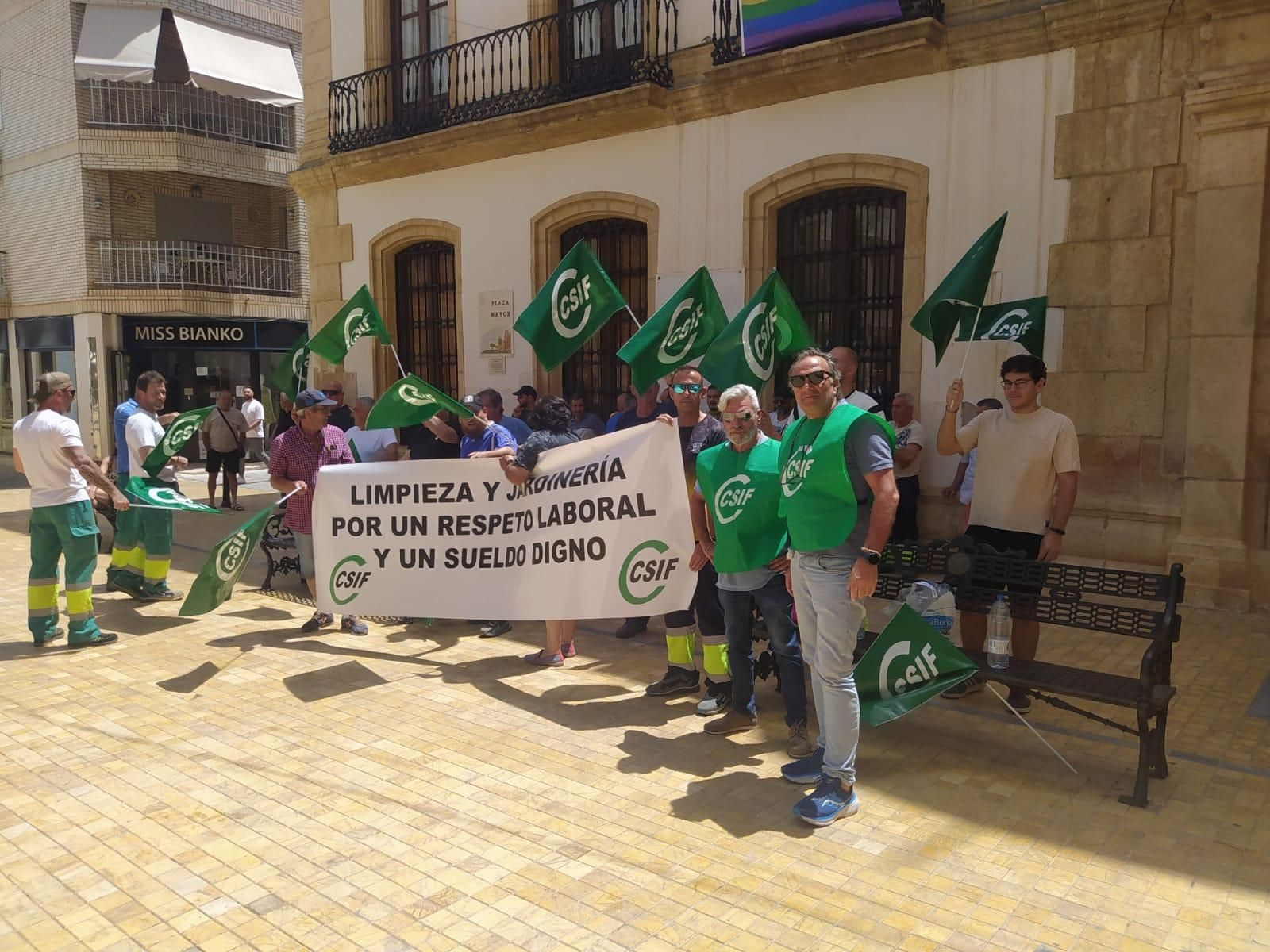 Manifestación en Vera.