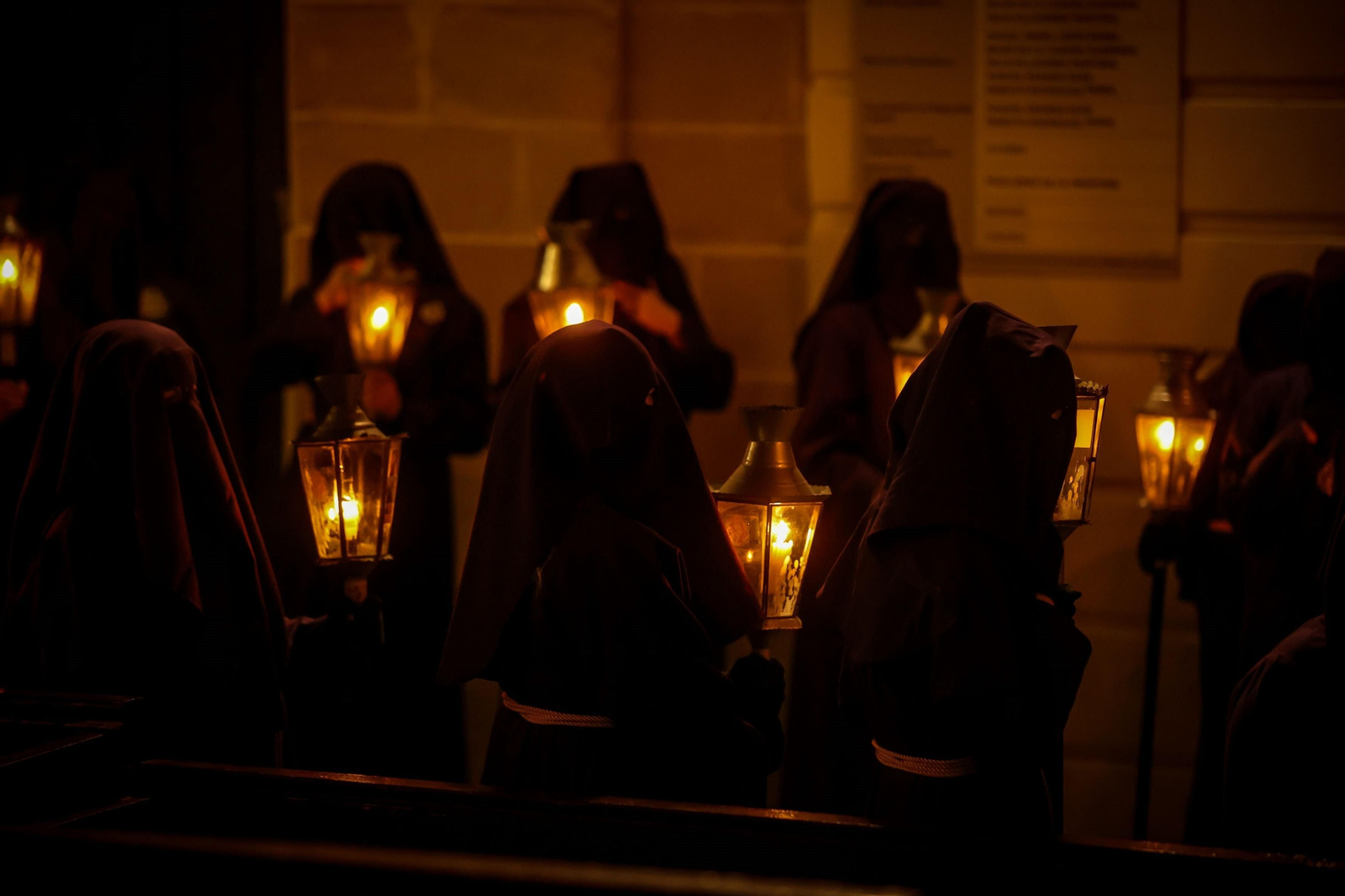 Madrugada del Viernes Santo en Jerez: imágenes de la Noche de Jesús