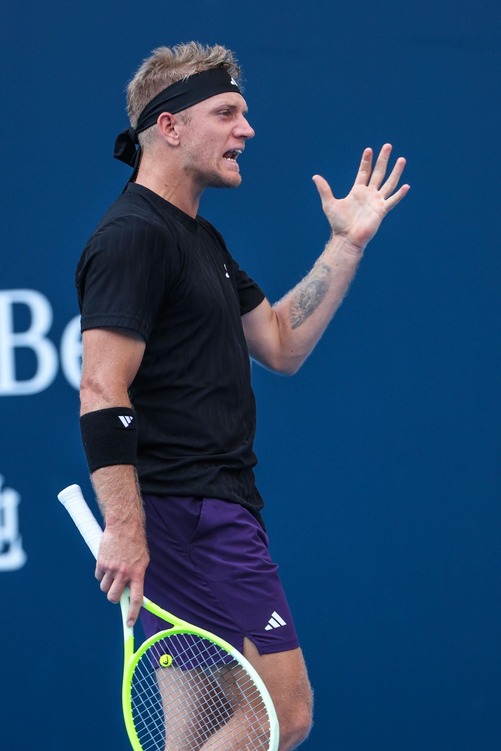 Alejandro Davidovich cae ante Daniil Medvedev en Pekín