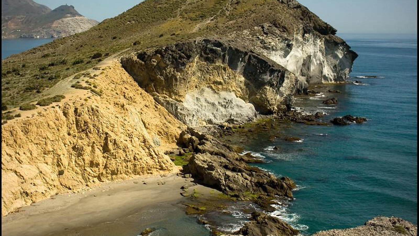 Cala de los Amarillos