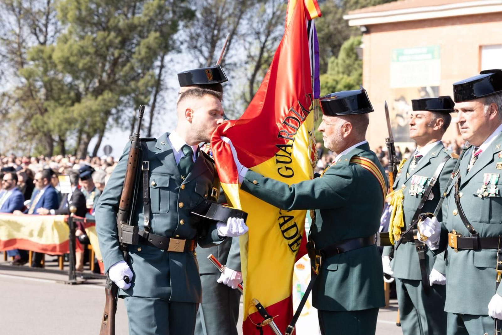 Acto de jura de bandera de la 130ª promoción de guardias civiles de la Academia de Baeza
