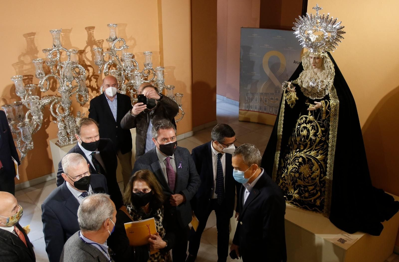 Uno de los momentos de la presentación de 'Sevilla Fecit-21'.