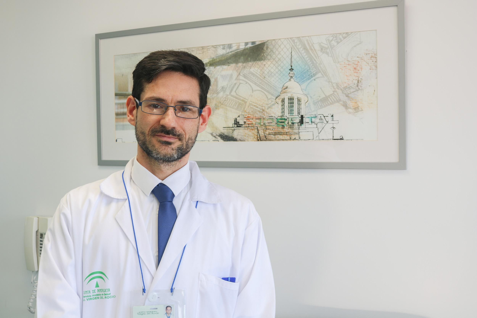 Doctor Juan J. Pereyra Rodríguez, jefe de sección de Dermatología en el Hospital Virgen del Rocío. Doctor Juan J. Pereyra Rodríguez, jefe de sección de Dermatología en el Hospital Virgen del Rocío.