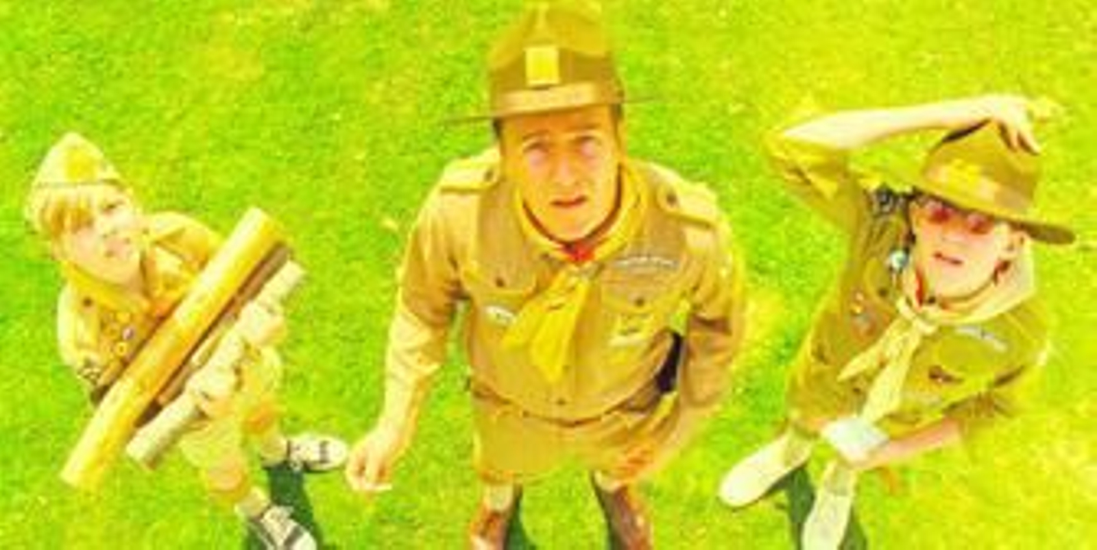 En el centro de la imagen, Edward Norton, uno de los actores que aparecen en 'Moonrise Kingdom', la nueva comedia de Wes Anderson.