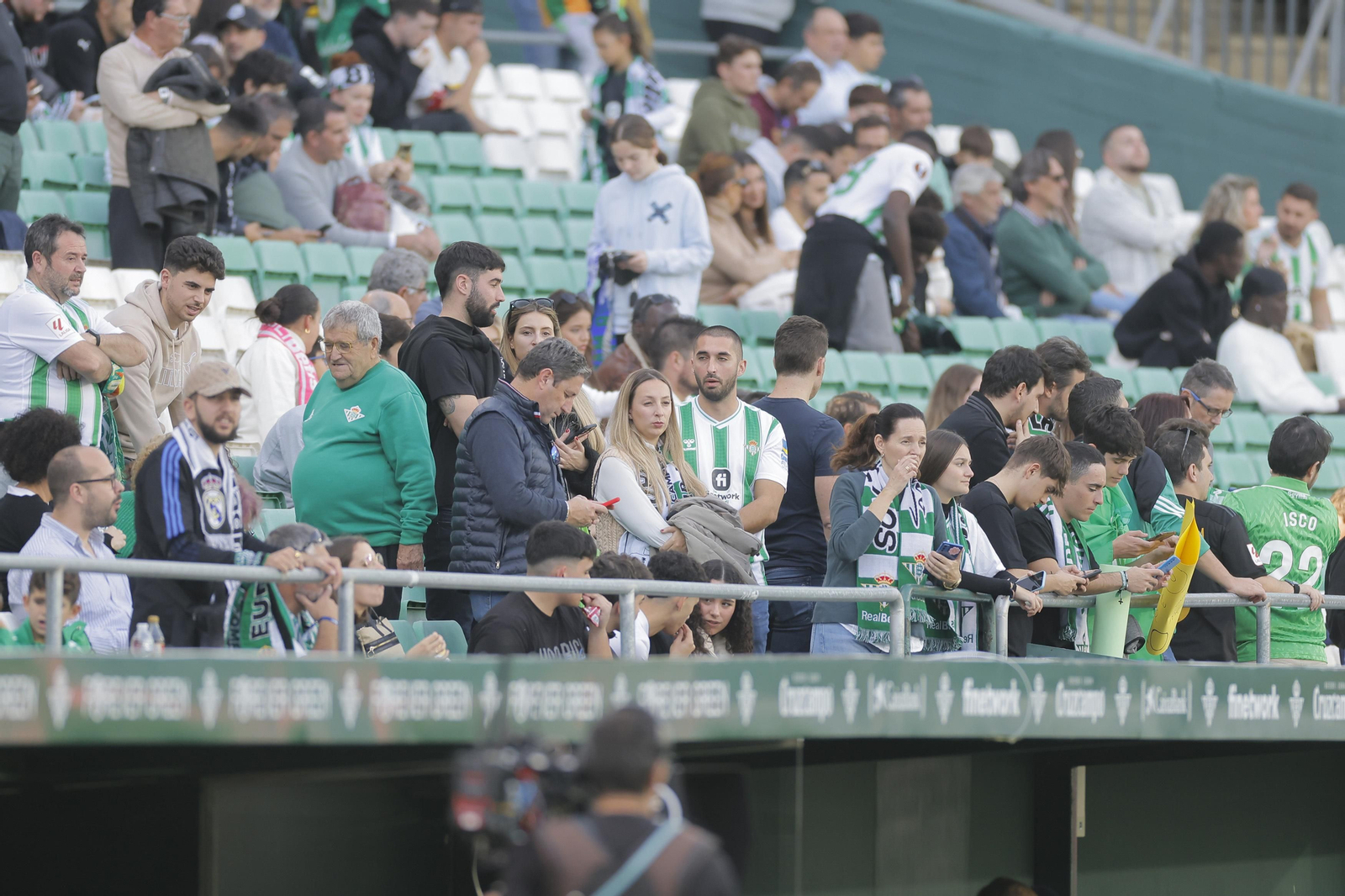 Búscate en las fotos del Betis-Real Madrid