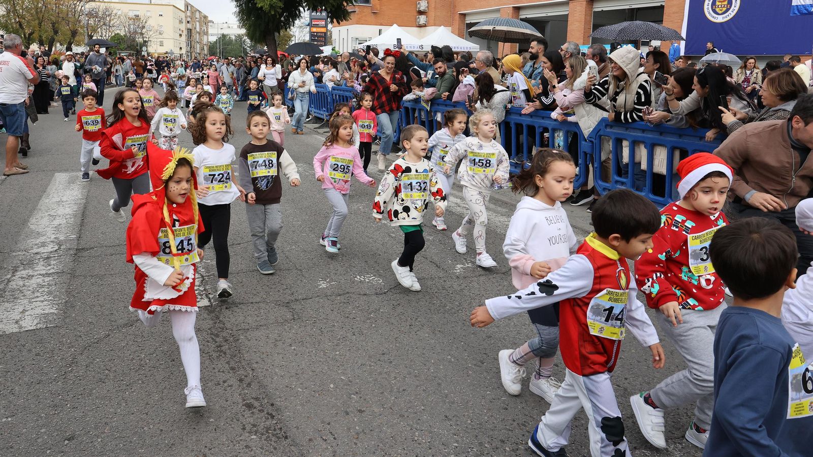 Búscate en la 4ª carrera infantil benéfica Bomberos de Jerez 2024