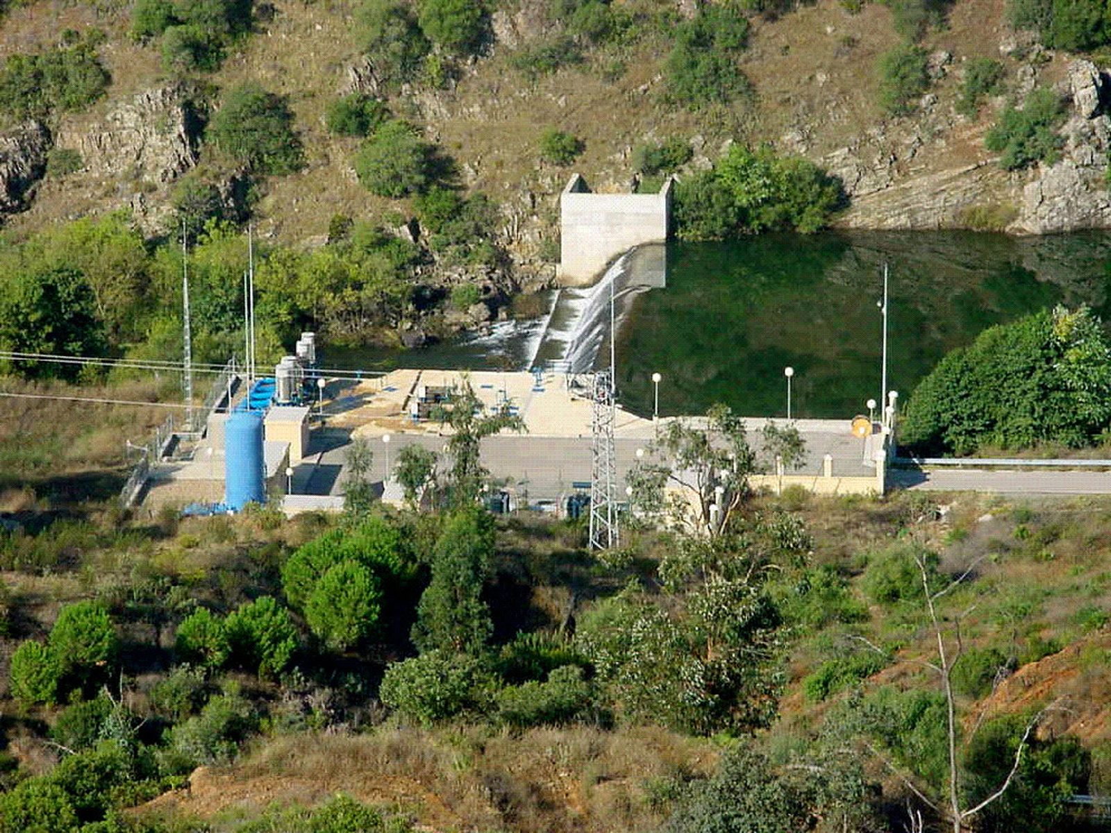 Estación de bombeo del Consorcio de Aguas del Huesna.