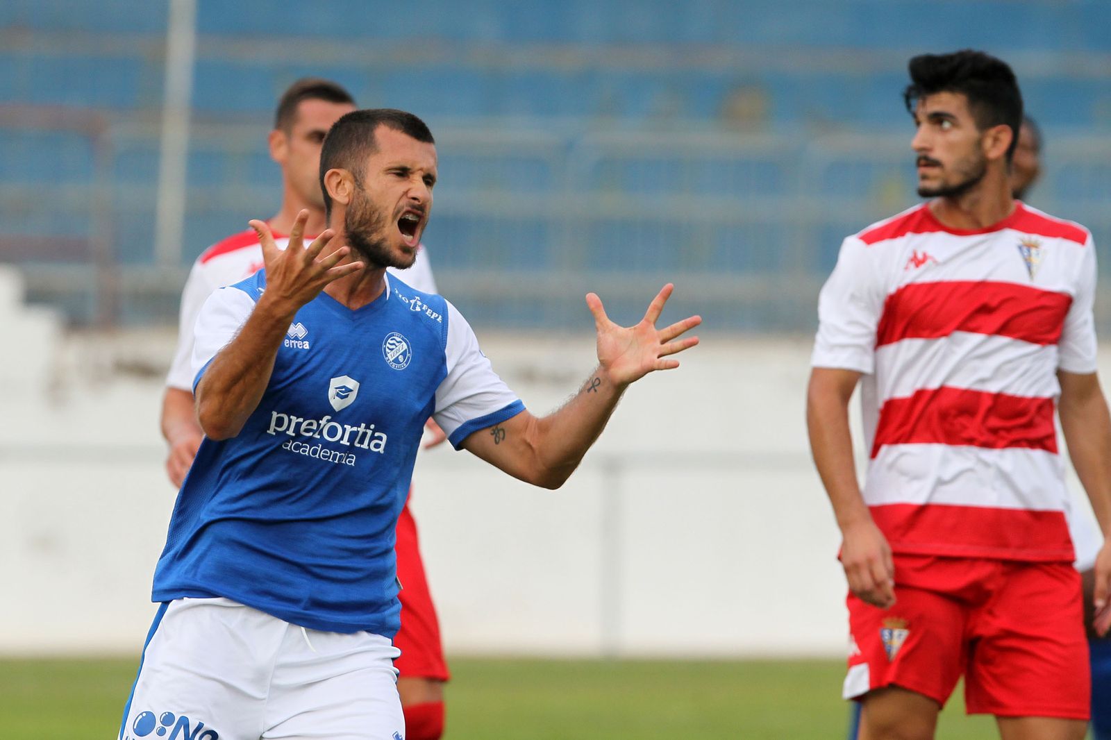 Imágenes del trofeo de la Vendimia entre el Xerez DFC y San Fernando