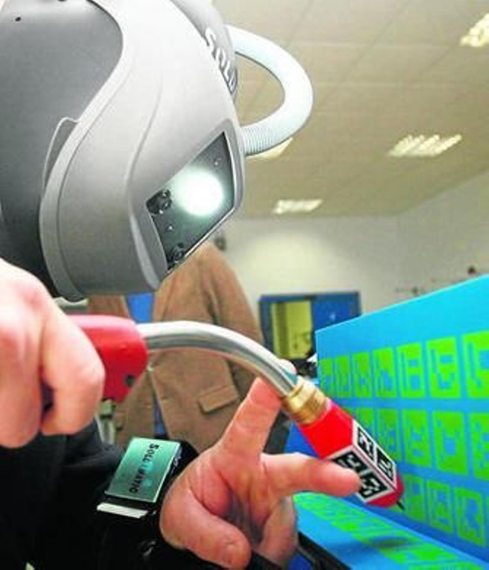 Tecnología de simulación por realidad aumentada para prácticas.