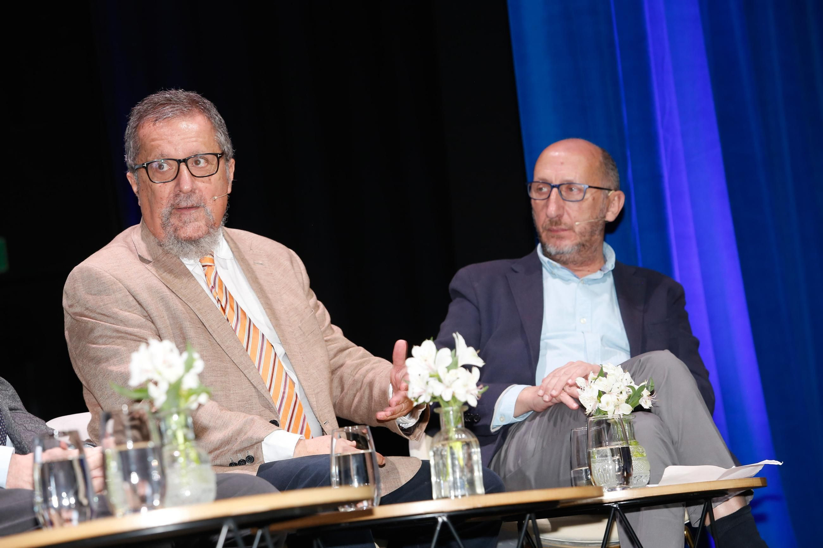 Las fotos del desyuno-coloquio "Brexit: repercusiones socioeconómicas y fiscales en La Línea y el Campo de Gibraltar"