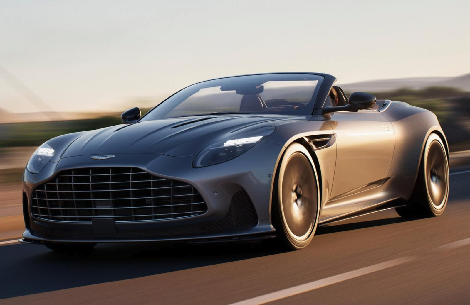 El DB12 de Aston Martin se hace descapotable El DB12 de Aston Martin se hace descapotable