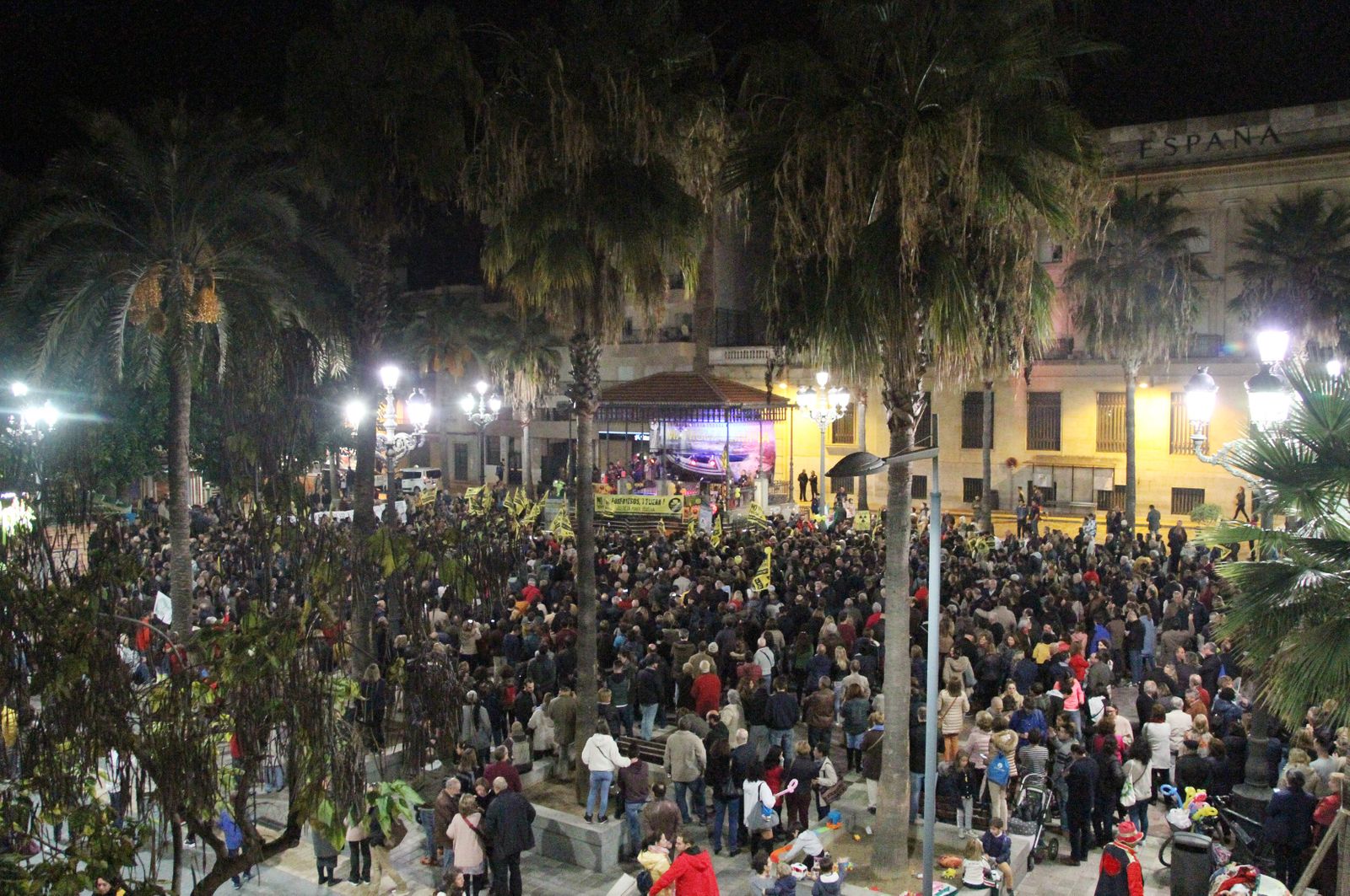 Imágenes de la manifestación contra los Fosfoyesos