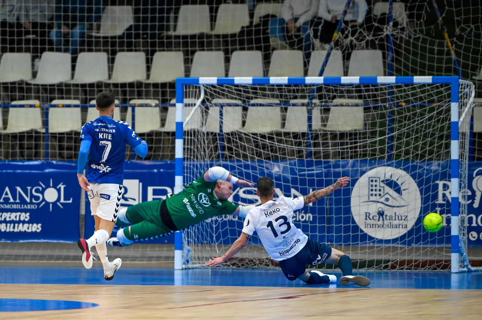 Las mejores imágenes del triunfo del Xerez Toyota ante Avanza Jaén