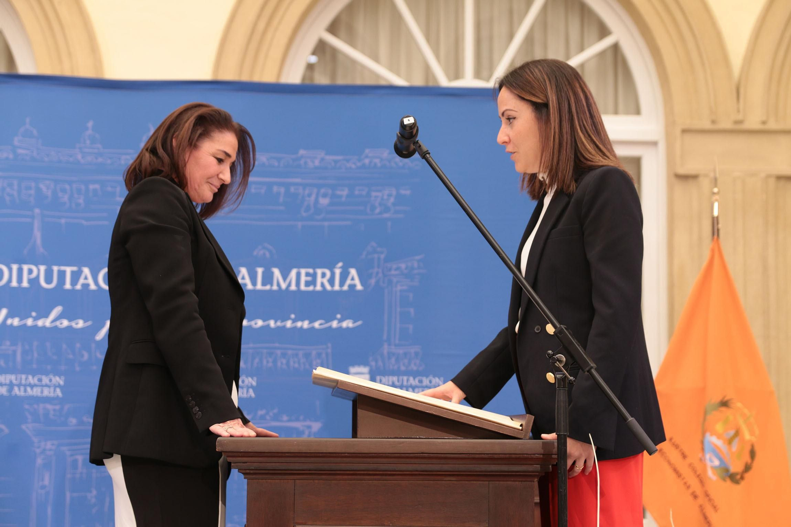 Toma de posesión de la nueva junta de gobierno del Colegio de Economistas
