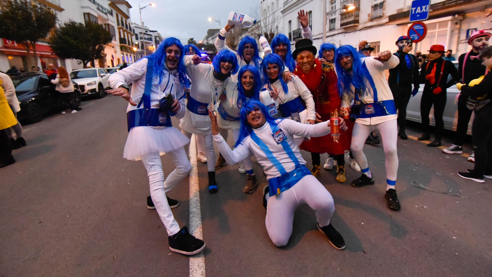 Fotos del pasacalles de Carnaval en Tarifa